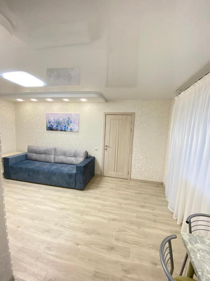 Suite Mira Avenue Center Двухкомнатная Квартира В Центре Возле Тц Цум Chernigov Exterior foto
